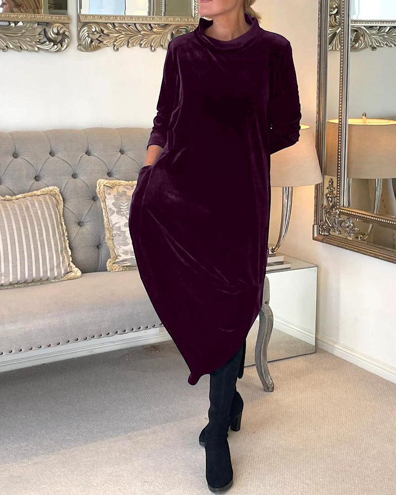 Stylish Velvet Dress with Convenient Pockets for Maximum Comfort
