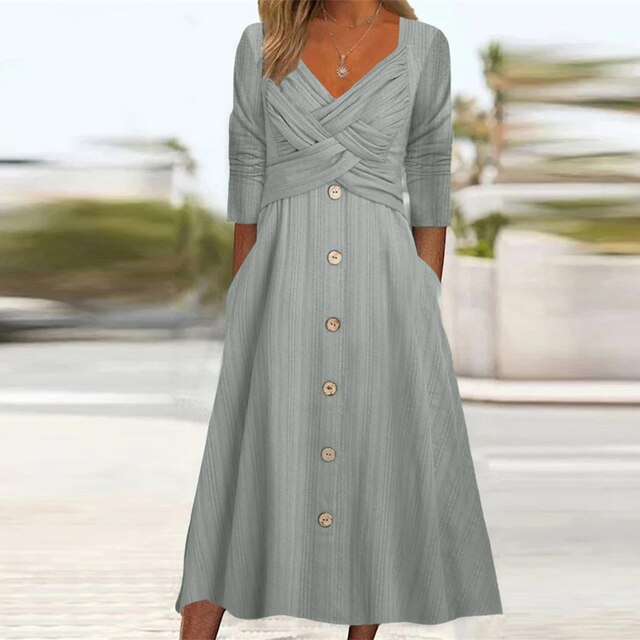Chic and Sophisticated Summer Dress