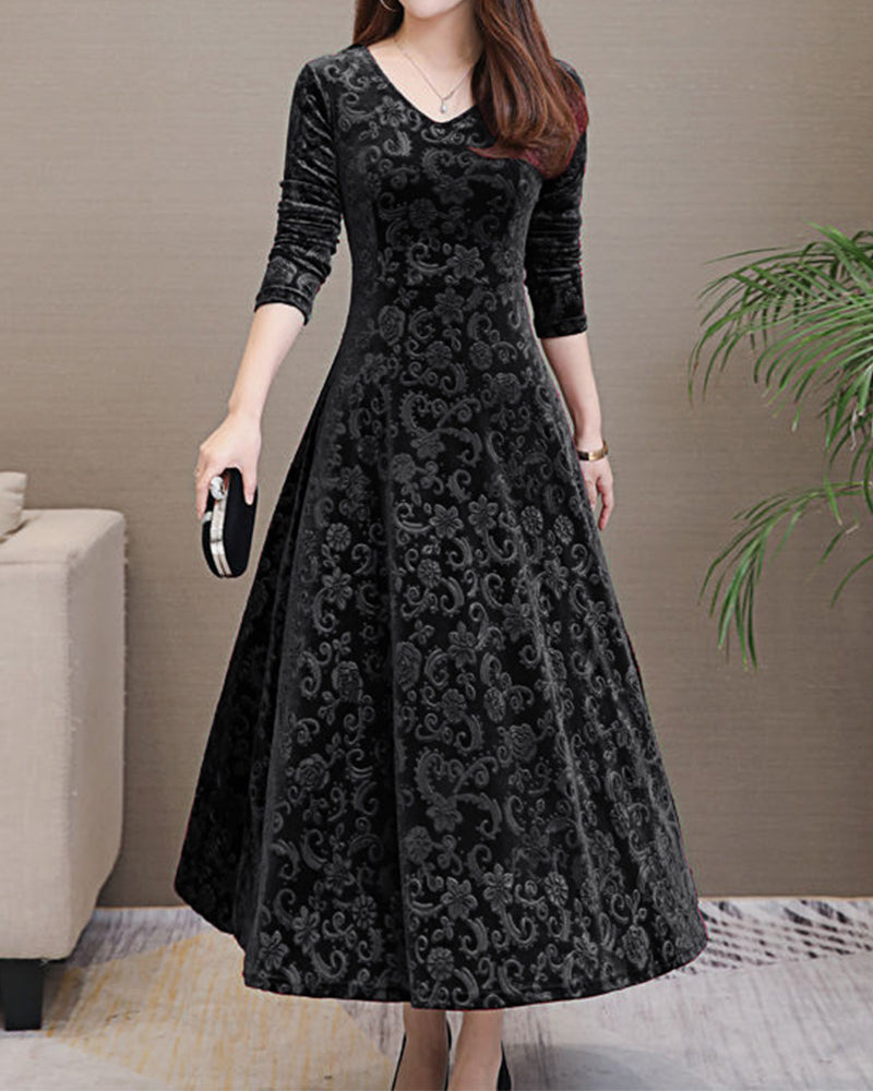 Chic Velvet Evening Gown