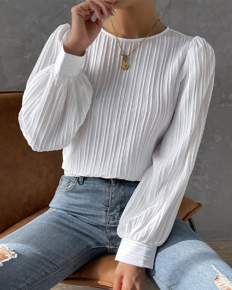Chic Round Neck Blouse