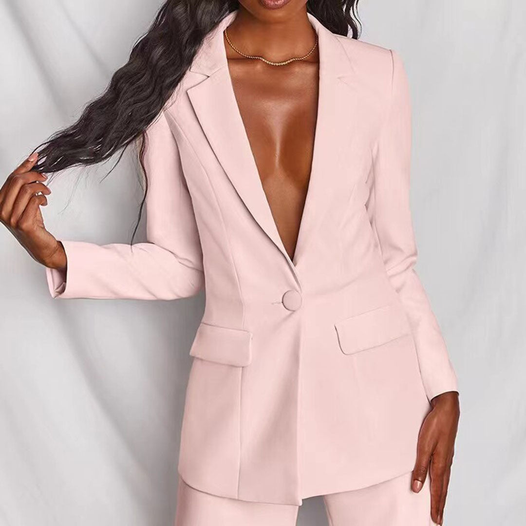 Hayley - Stylish Women's Two-Piece Blazer and Trouser Set