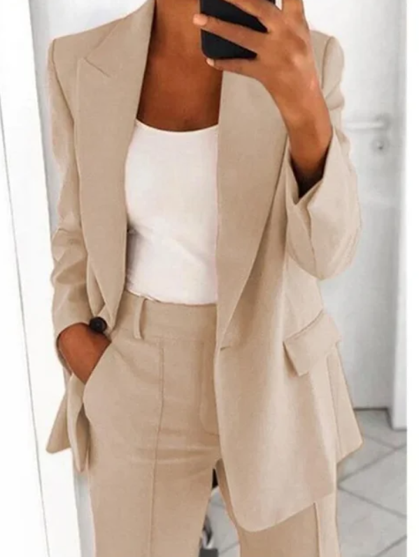 Relaxed Fit Casual Women's Suit