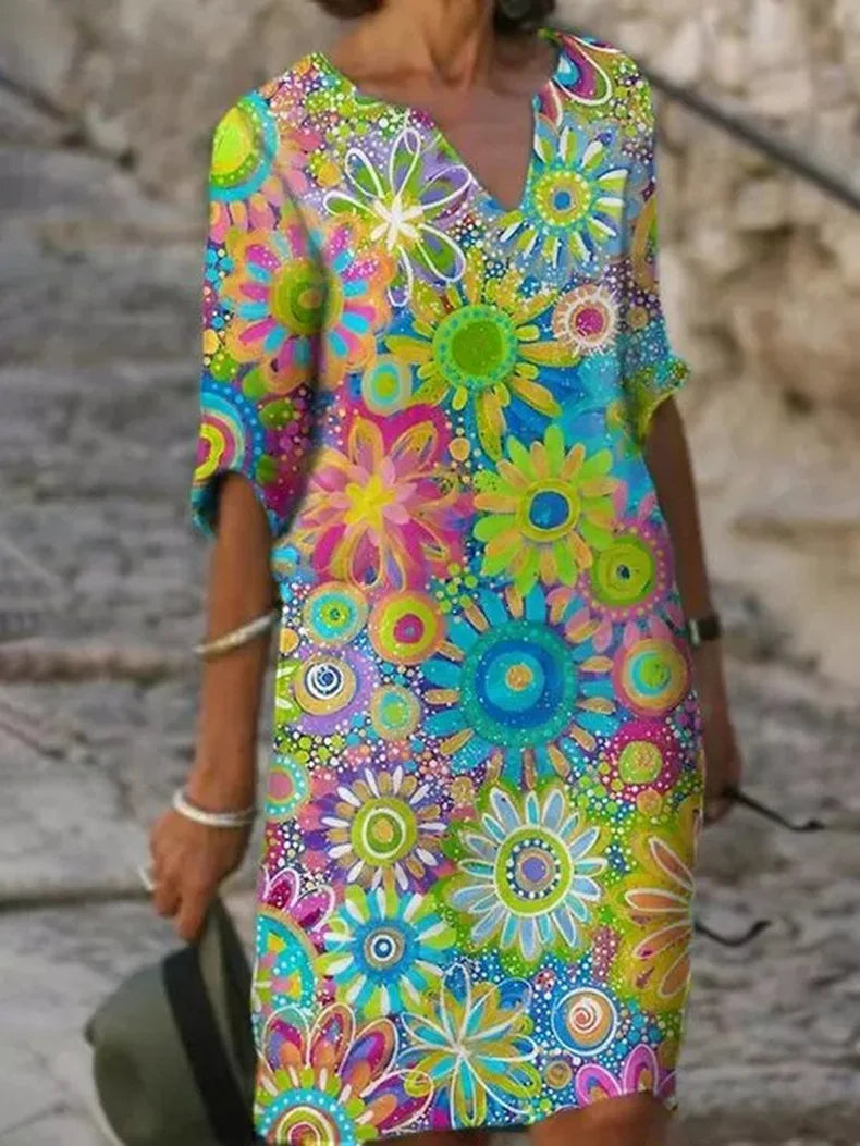 Stunning Floral Dress - Comfortable Fit with a Lively Design